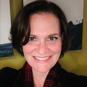 Meet your Posher, Teresa